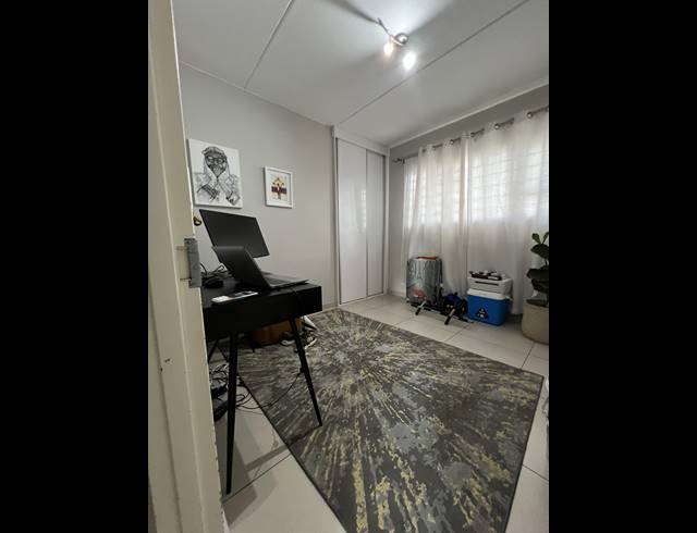 2 BEDROOM APARTMENT FOR SALE IN NORTH RIDING